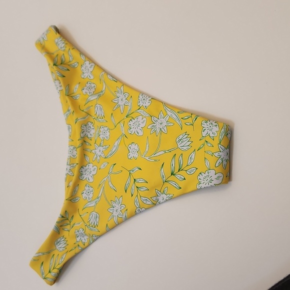 Floral Underwire Women's Two Piece Bikini Set Yellow and Green Size S - Picture 2 of 9